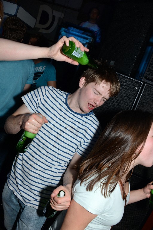 ../Images/Feest zonder naam 2015 256.jpg